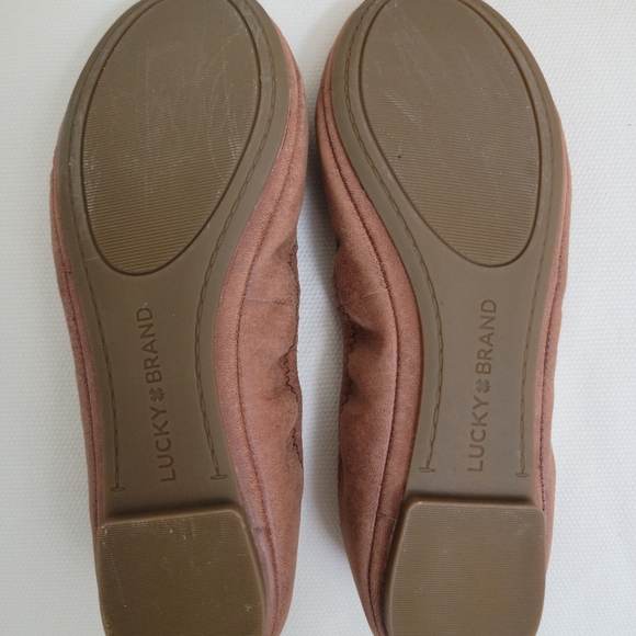 COPY - LUCKY BRAND FLATS - Picture 3 of 5